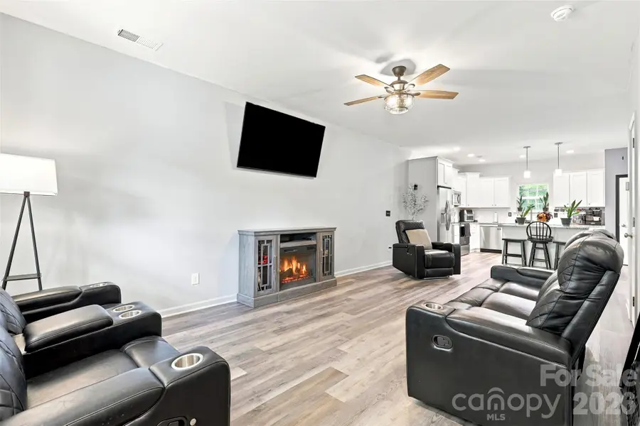 313 Bell Street, Mount Holly, NC 28120 - #3