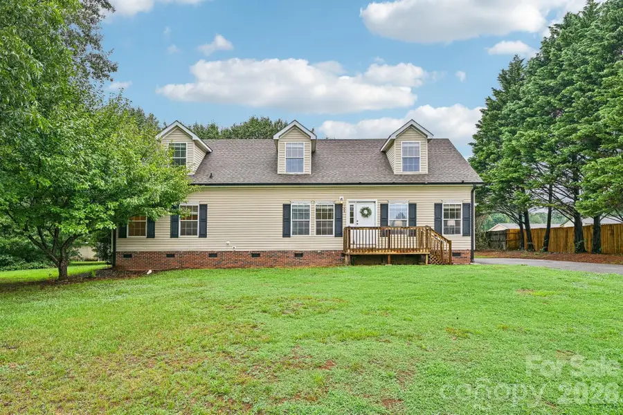 108 Grand Acres Lane, Maiden, NC 28650 - #2