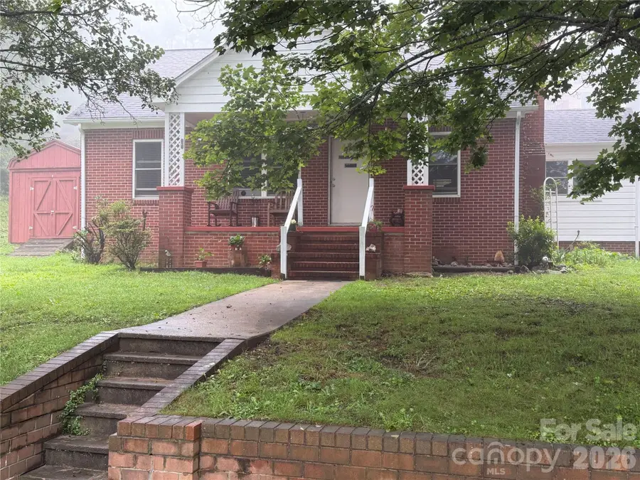 77 Maple Road, Spruce Pine, NC 28777 - #2