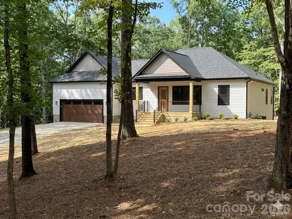 644 Roxboro Drive, Mount Gilead, NC 27306