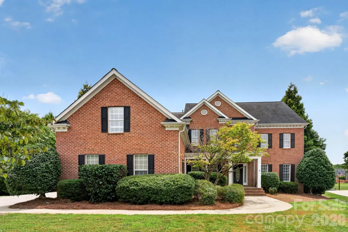 105 Castlestone Lane, Matthews, NC 28104 - #1