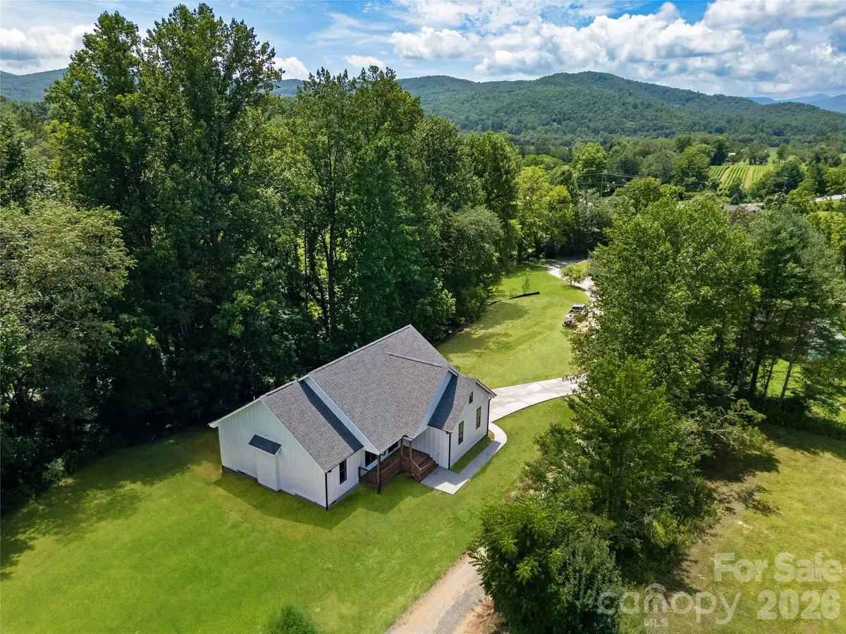 146 Cliff Road, Penrose, NC 28766 - #1