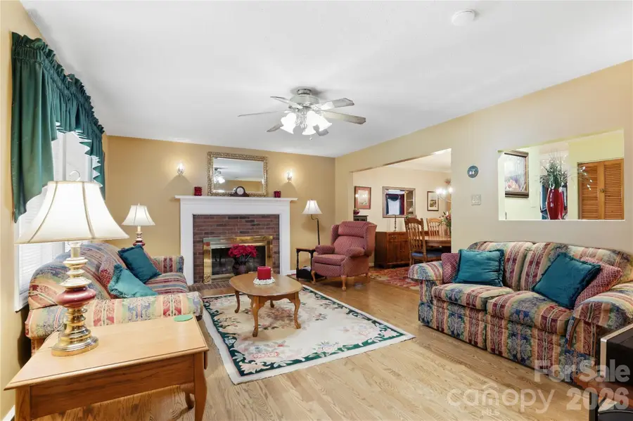 140 Eastwood Drive, Statesville, NC 28625 - #3