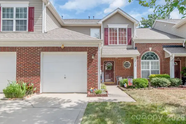 2714 Mill Valley Court, Matthews, NC 28105