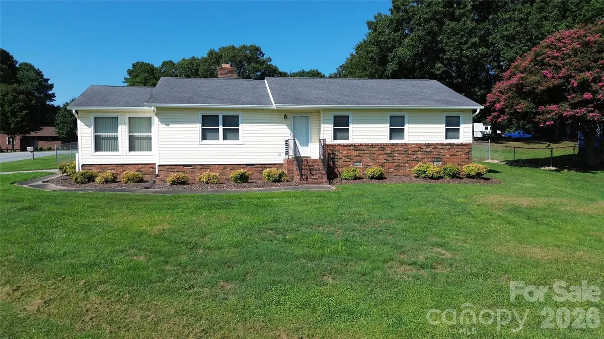 3456 E Nc 27 Highway, Lincolnton, NC 28092 - #1