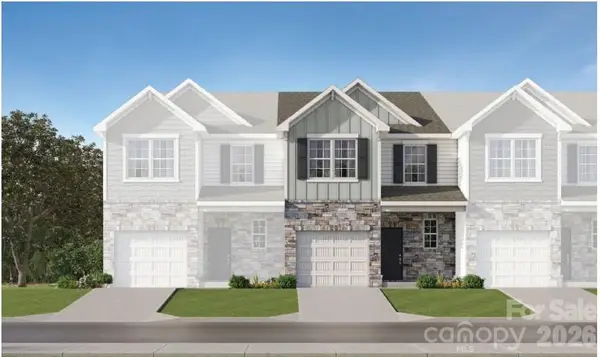 692 Sparano Loop #171, York, SC 29745