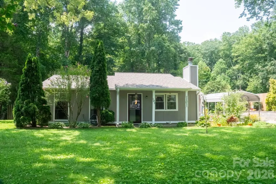 121 Wicklow Drive, Asheville, NC 28806 - #2