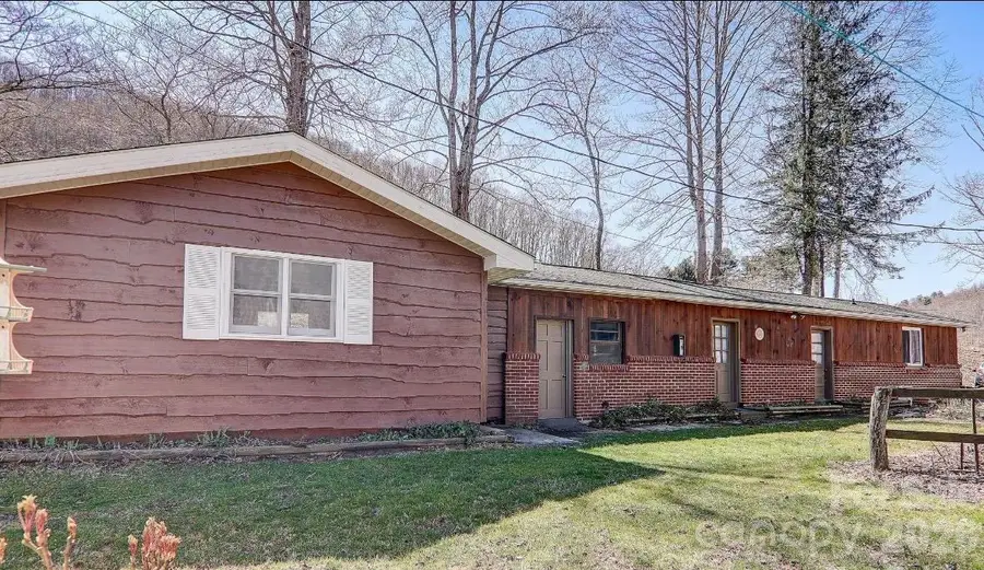 2541 Dellwood Road, Waynesville, NC 28786 - #3