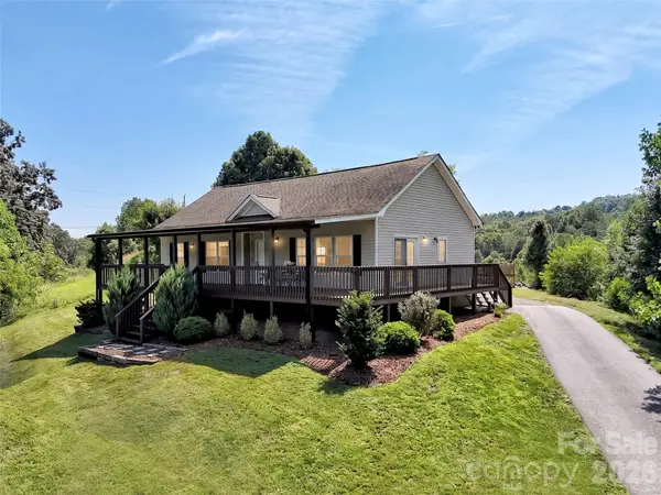 8 Worley Ridge Trail, Candler, NC 28715