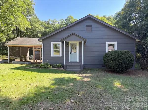 164 E Waterlynn Road, Mooresville, NC 28117