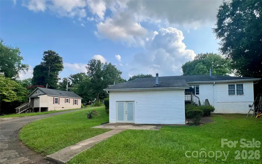 436 E Club Drive, Gastonia, NC 28054 - #2