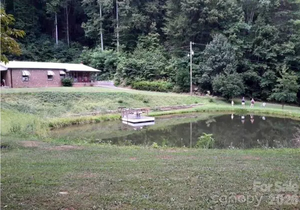 1755 F M Mclean Place, Lenoir, NC 28645