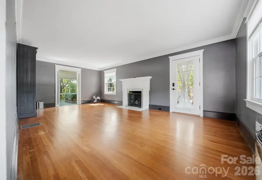 104 Jefferson Street, Morganton, NC 28655 - #3