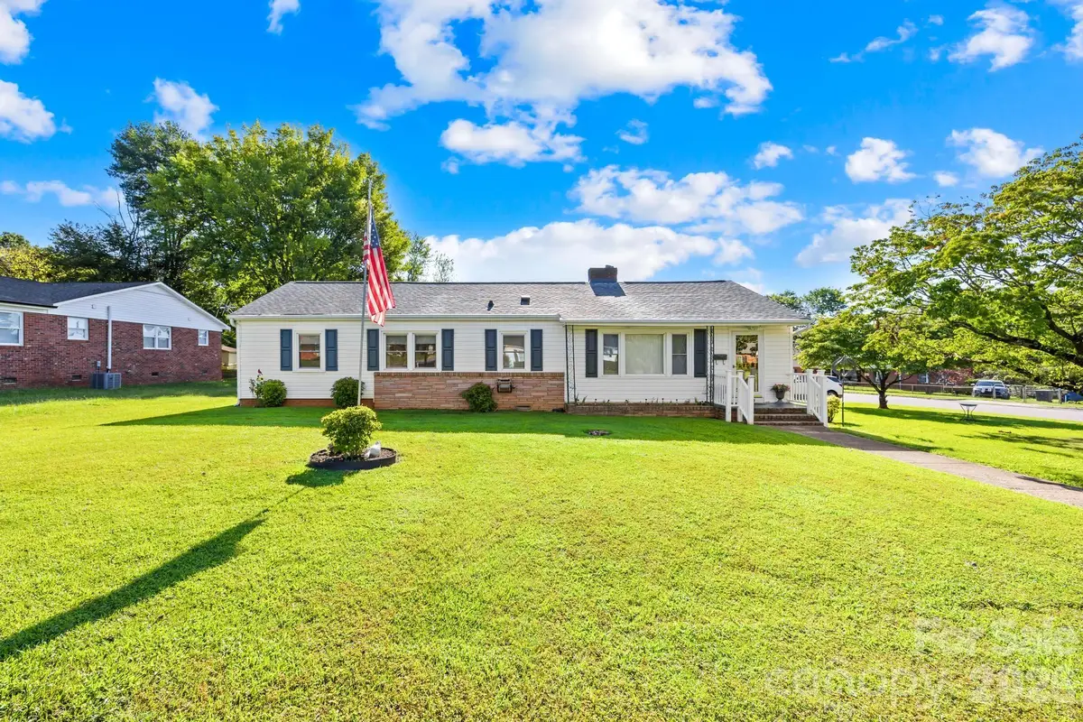1000 Radio Road, Statesville, NC 28677 - #1