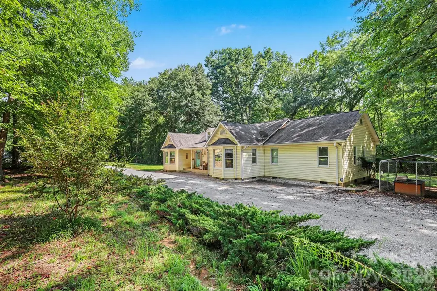 433 Foster Lake Road, Blacksburg, SC 29702 - #2