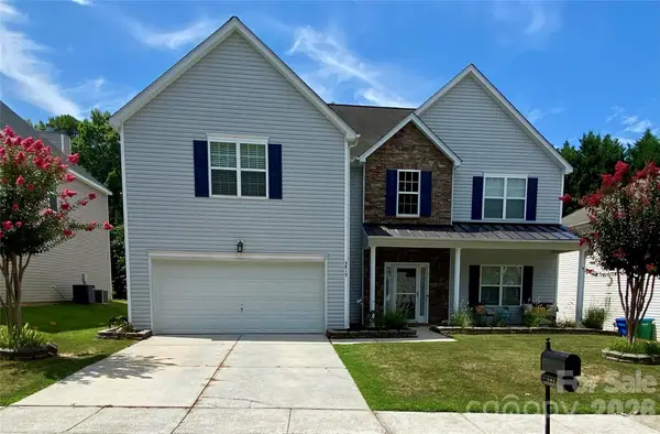 5813 Parkstone Drive, Matthews, NC 28104