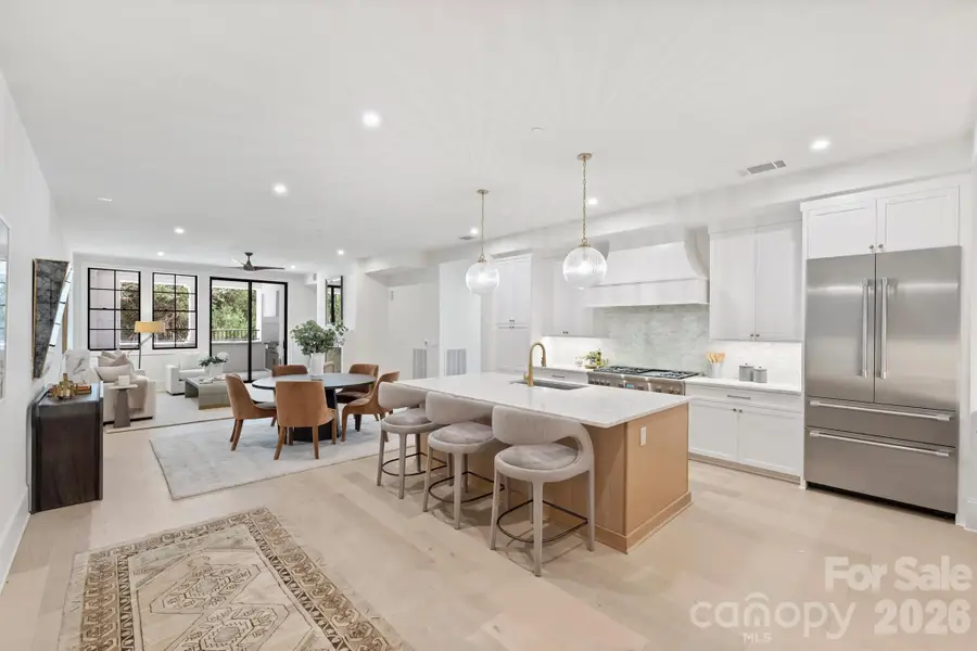 409 Queens Road #204, Charlotte, NC 28207 - #3