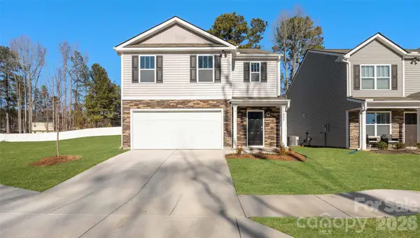 218 Lauren Lane, Hendersonville, NC 28792