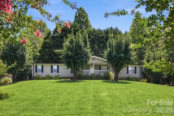 3006 Reba Cardwell Lane, Lenoir, NC 28645