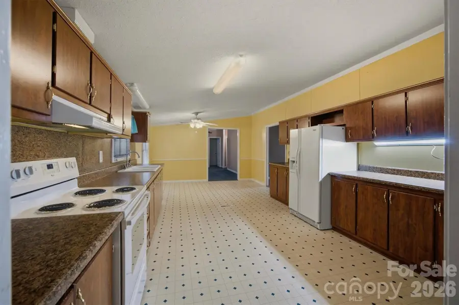 3006 Reba Cardwell Lane, Lenoir, NC 28645 - #2
