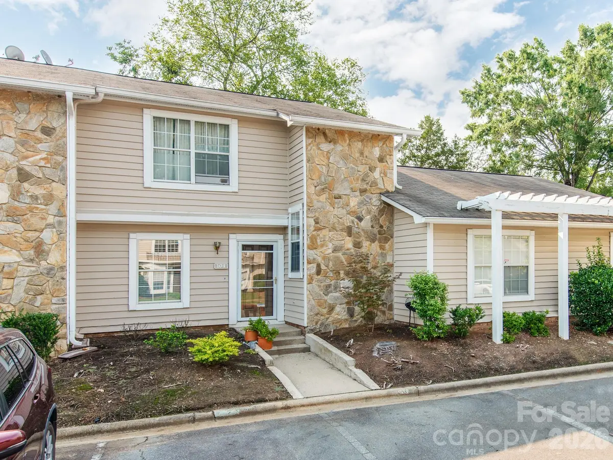 104 Heritage Parkway, Fort Mill, SC 29715 - #1