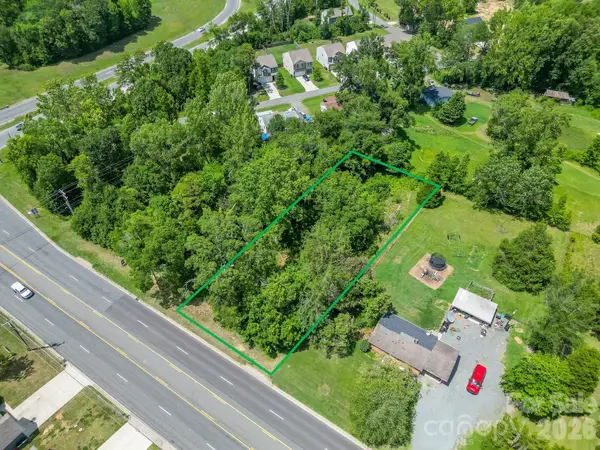 9218 Mount Holly Road, Charlotte, NC 28214