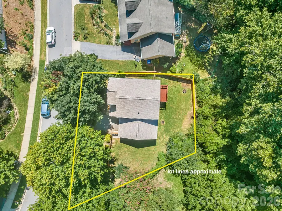 19 Oakcrest Place, Asheville, NC 28806 - #3