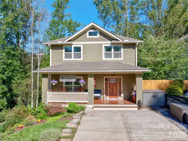 118 Houston Street, Asheville, NC 28801