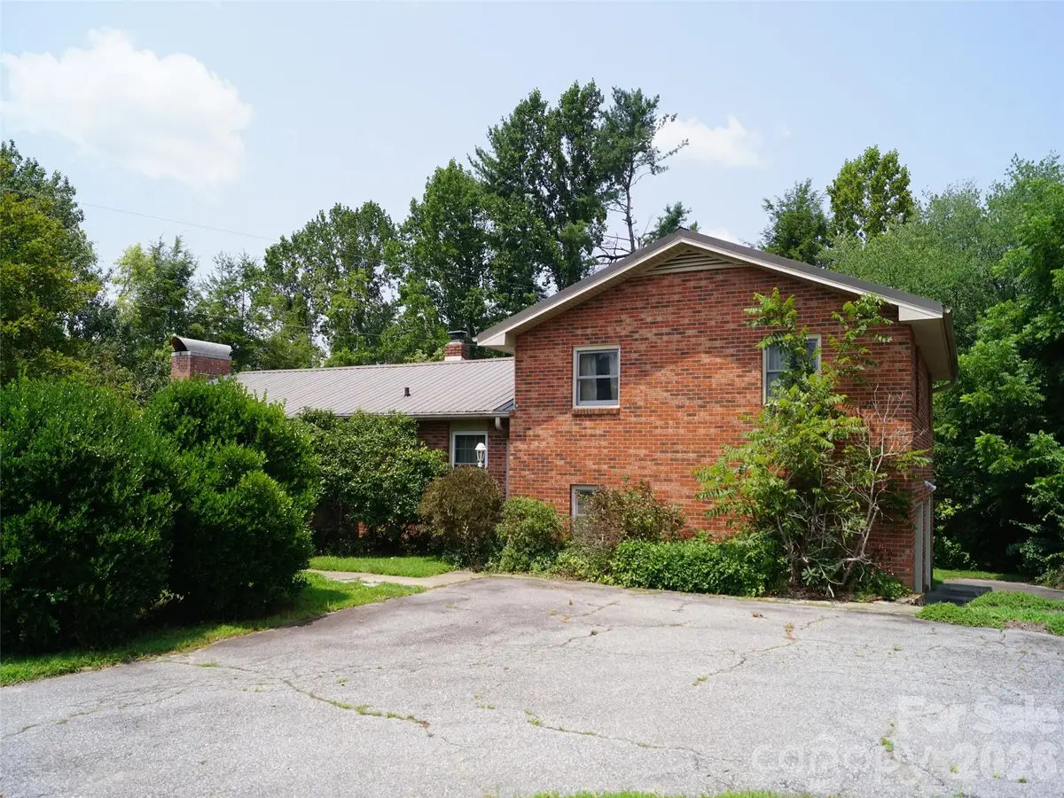 887 Upward Road, Flat Rock, NC 28731 - #1