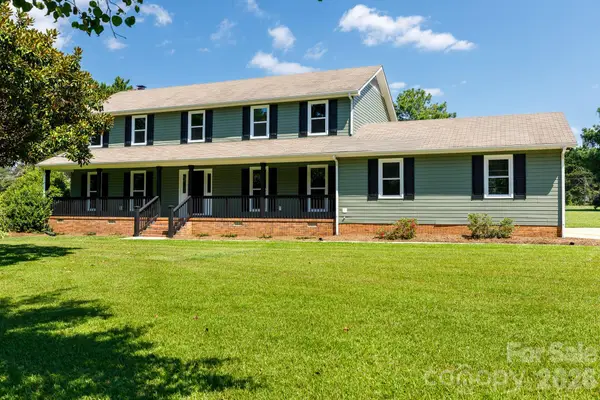 1560 Meadowdale Road, Rock Hill, SC 29732