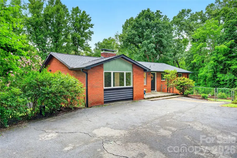 40 Mintz Lane, Swannanoa, NC 28778 - #2