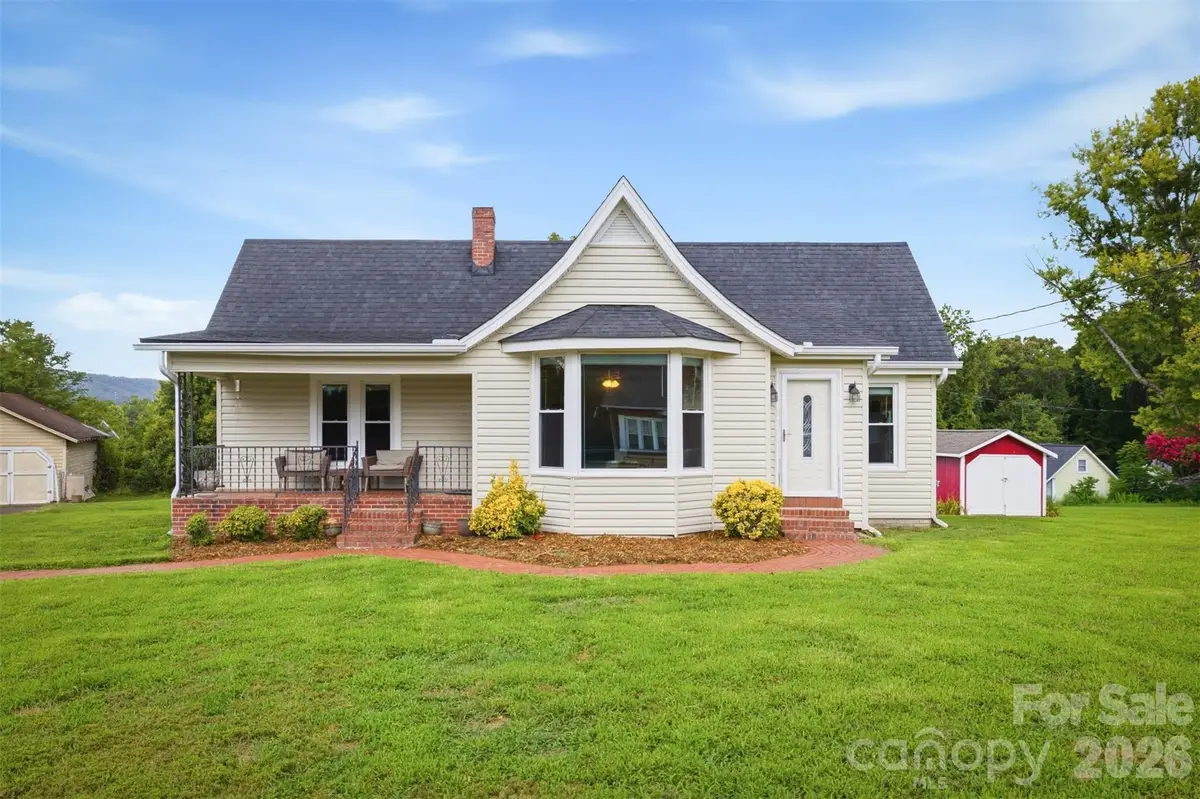 513 Bouchard Avenue Ne, Valdese, NC 28690 - #1