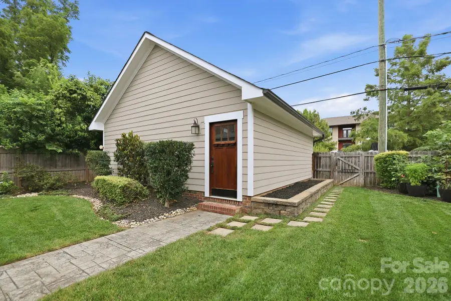 2617 Commonwealth Avenue, Charlotte, NC 28205 - #2