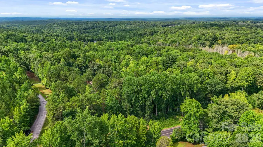 3312 Mcconnells Highway W, Sharon, SC 29742 - #2