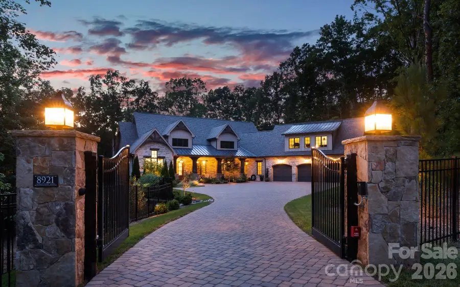 8921 Island Point Road, Charlotte, NC 28278 - #2