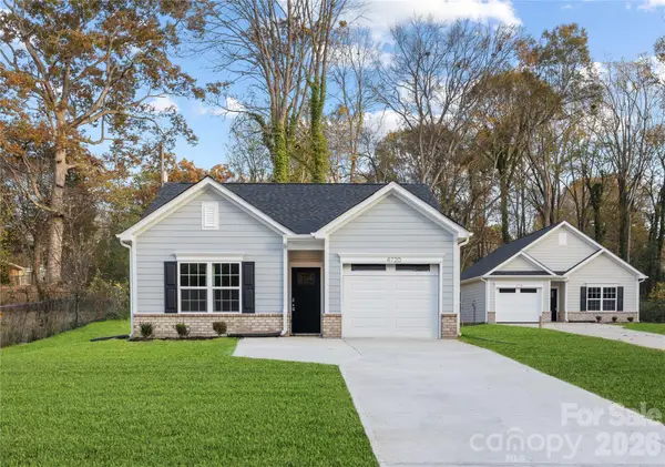 711 East Drive, Cherryville, NC 28021