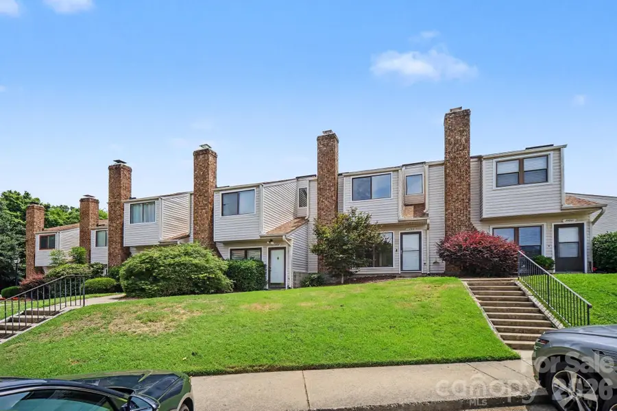 11009 Carmel Crossing Road, Charlotte, NC 28226 - #2