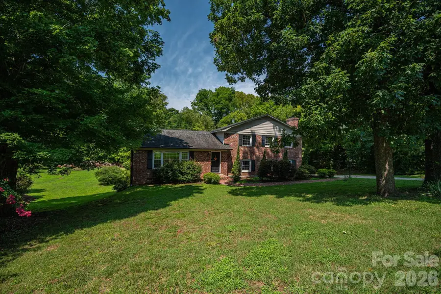 304 Windsor Drive, Shelby, NC 28150 - #2