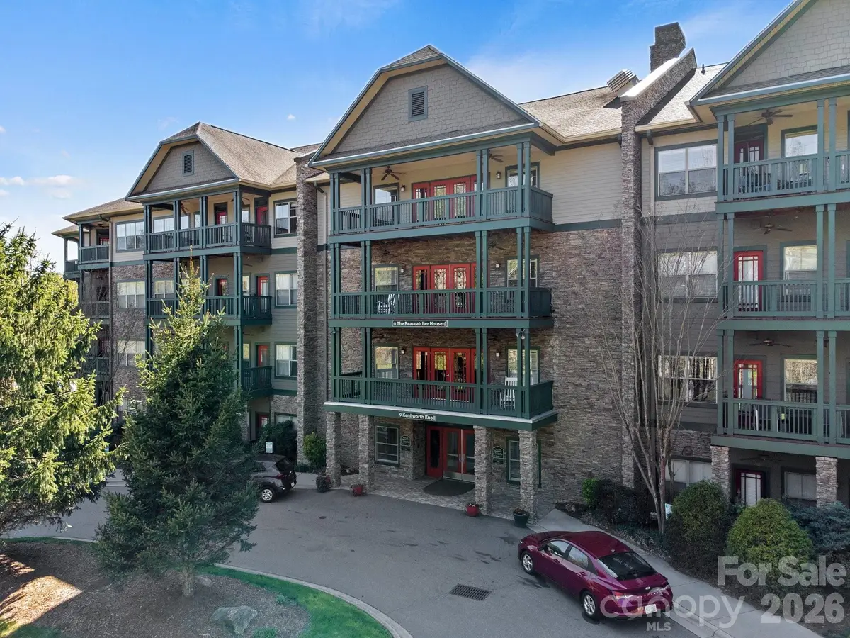 9 Kenilworth Knoll #207, Asheville, NC 28805 - #1