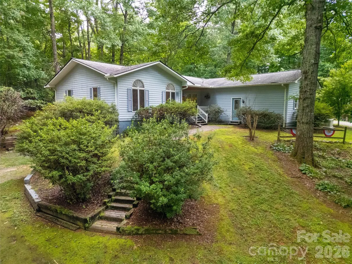 149 Tucked In Lane, Brevard, NC 28712 - #1