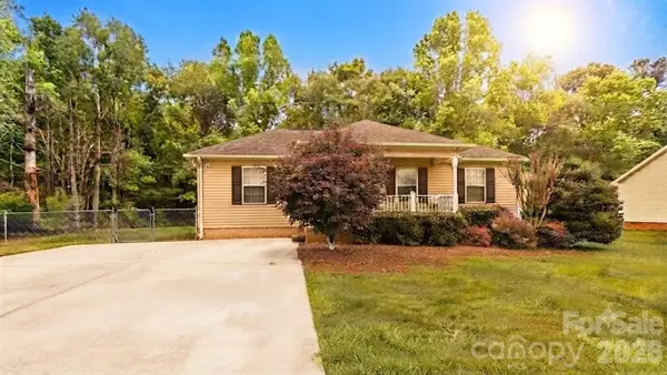 5228 Crane Point Drive, Charlotte, NC 28227
