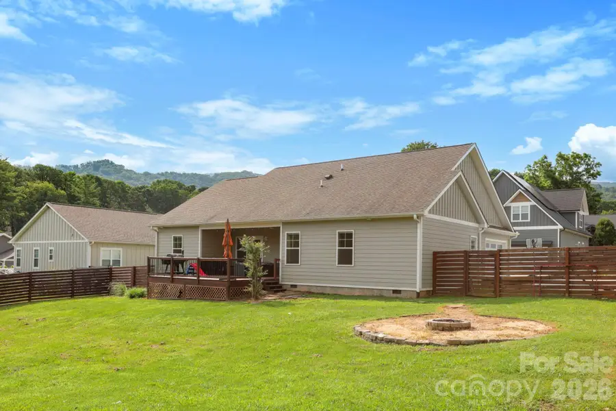 8 Vedder Way, Swannanoa, NC 28778 - #3