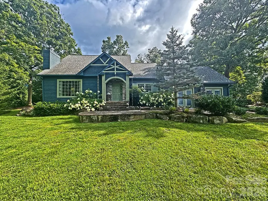 22 Bittersweet Lane, Asheville, NC 28805 - #2
