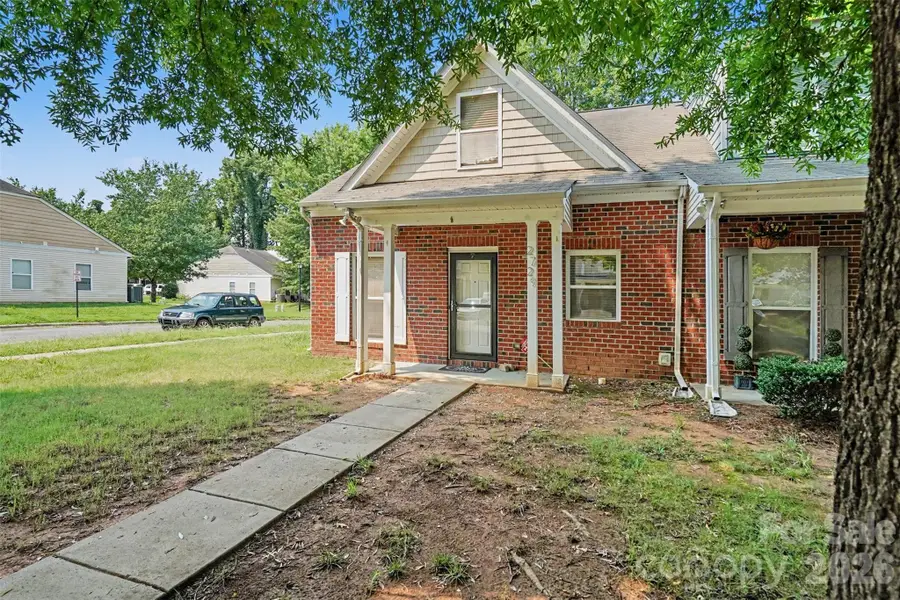 2729 Meadow Knoll Drive, Charlotte, NC 28269 - #3