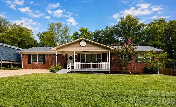 163 Madison Avenue Ne, Concord, NC 28025
