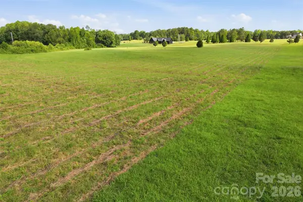 550 Bascule Ridge Lane, Campobello, SC 29322