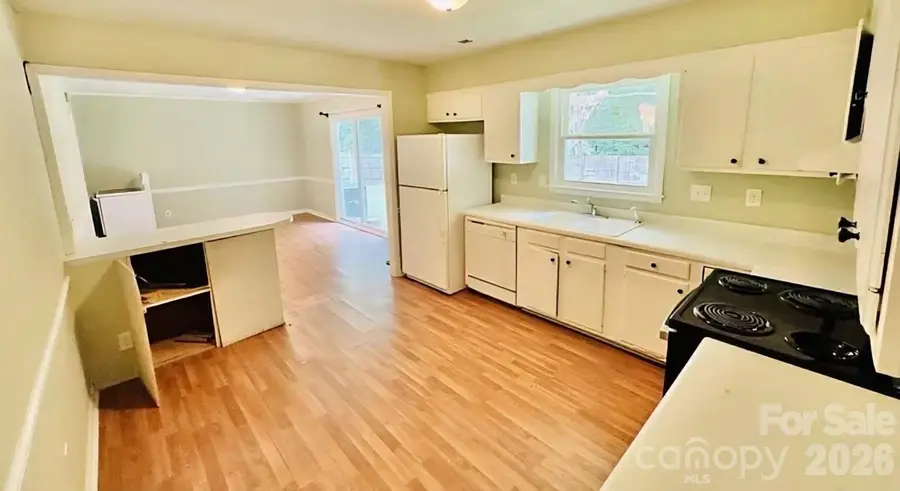 4824 Farm Pond Lane, Charlotte, NC 28212 - #2