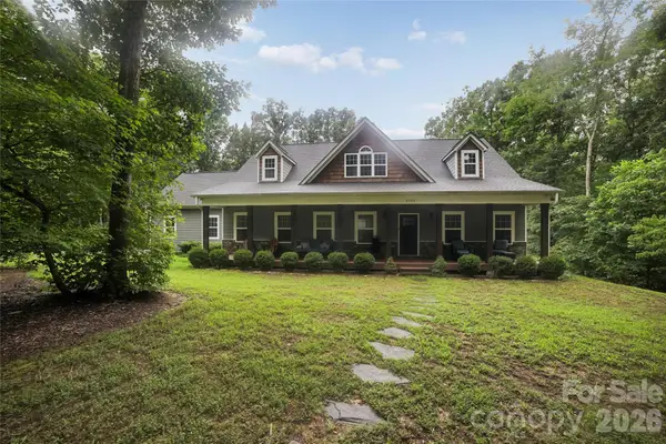 6748 Stonebridge Lane, Clover, SC 29710