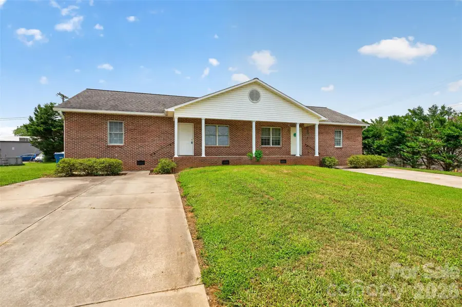 1535 & 1537 23rd Street Ne, Hickory, NC 28601 - #2