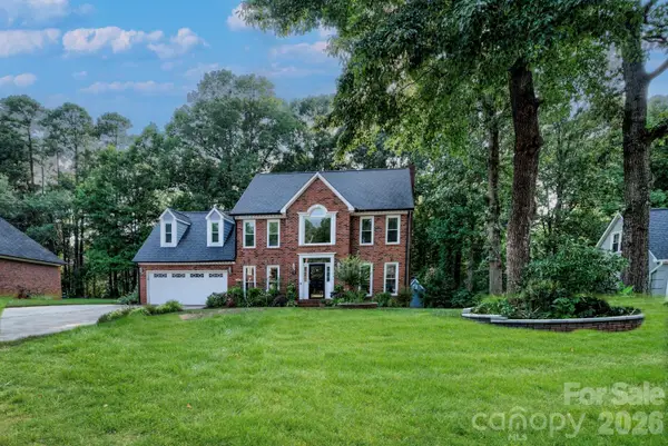 2823 Ridgehaven Court, Gastonia, NC 28054